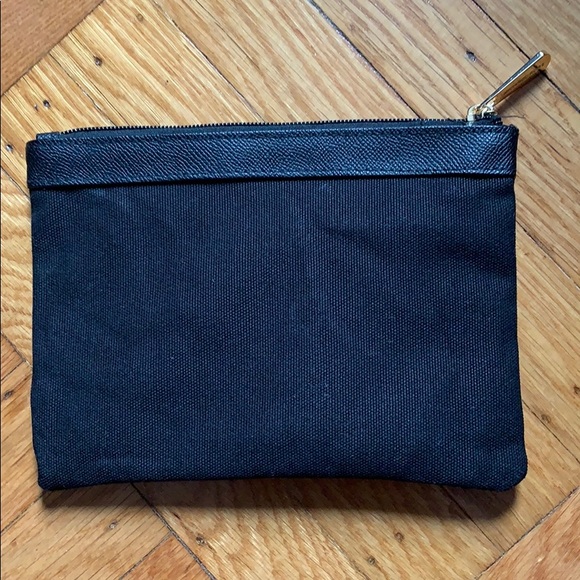MK pouch - Picture 2 of 4